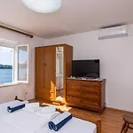 Villa House Lozica By Guide