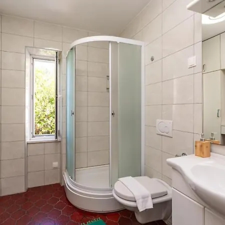 Villa House Lozica By Guide